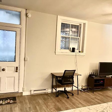 Mount Vernon Apartment Rear ボルティモア エクステリア 写真