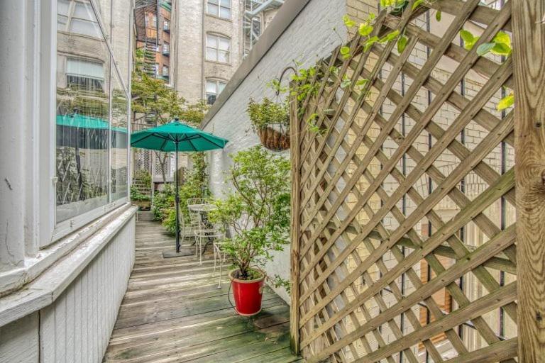 Mount Vernon Apartment Rear ボルティモア エクステリア 写真