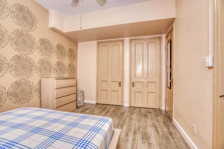 Mount Vernon Apartment Rear ボルティモア エクステリア 写真