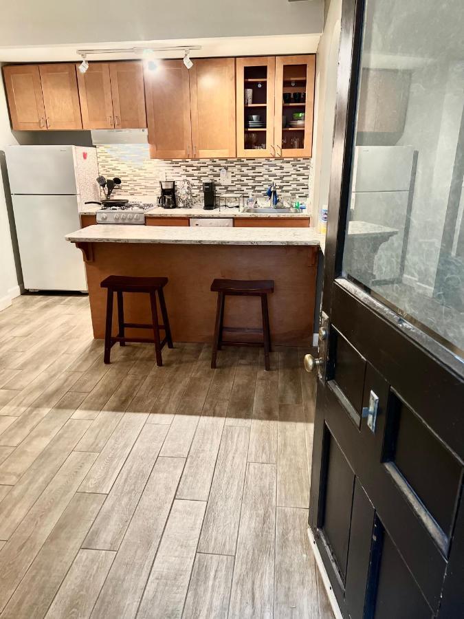 Mount Vernon Apartment Rear ボルティモア エクステリア 写真